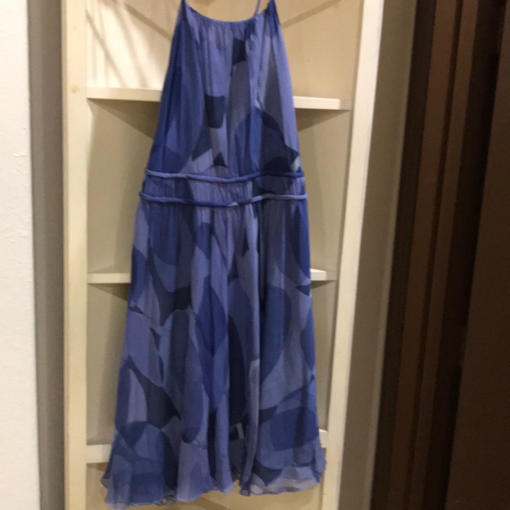 Spring dress - Picture 2 of 4